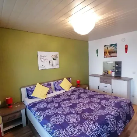 Appartement Fully Furnished 3 In Bruck